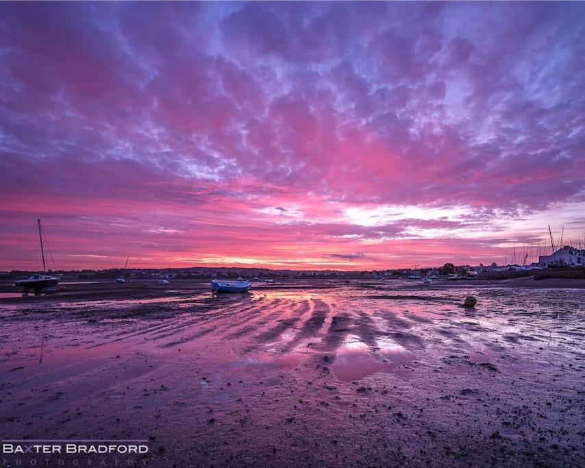 Vila The Beach House-Devon- On The Beach- Sleeps 20 Exmouth Exteriér fotografie